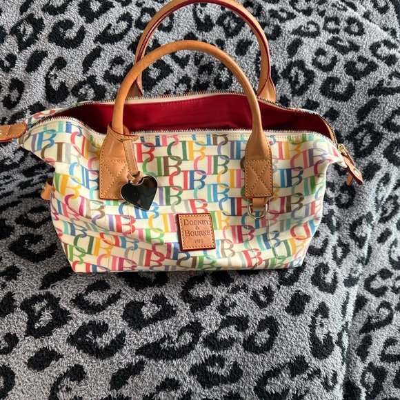 Dooney & Bourke Handbags - Dooney & Bourke Tan Satchel with Signature Style